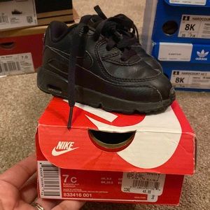 Black Nikes toddler size 7